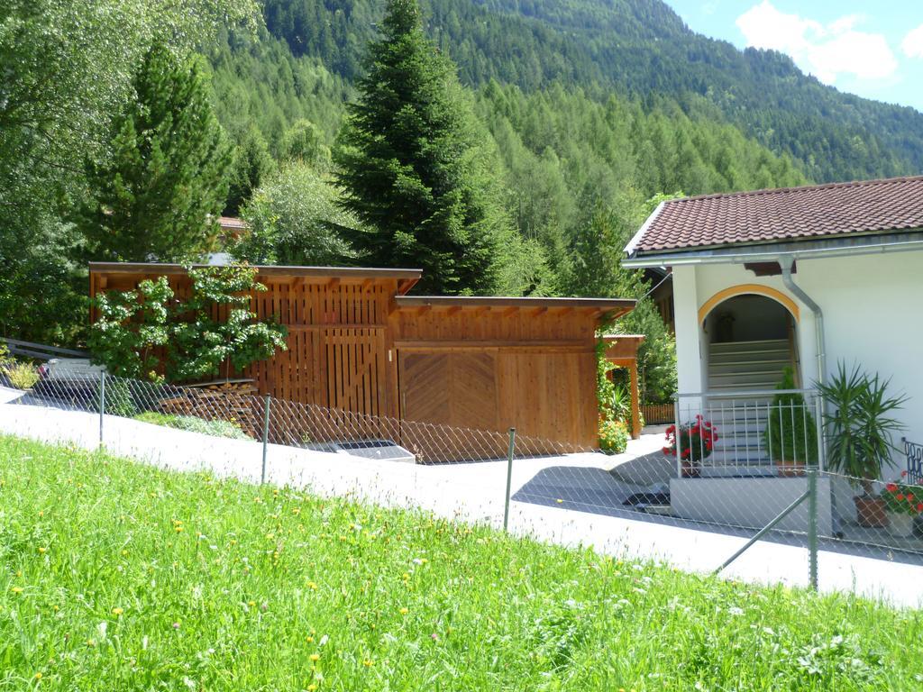 Ferienwohnung Haus Domenig Umhausen Exterior foto