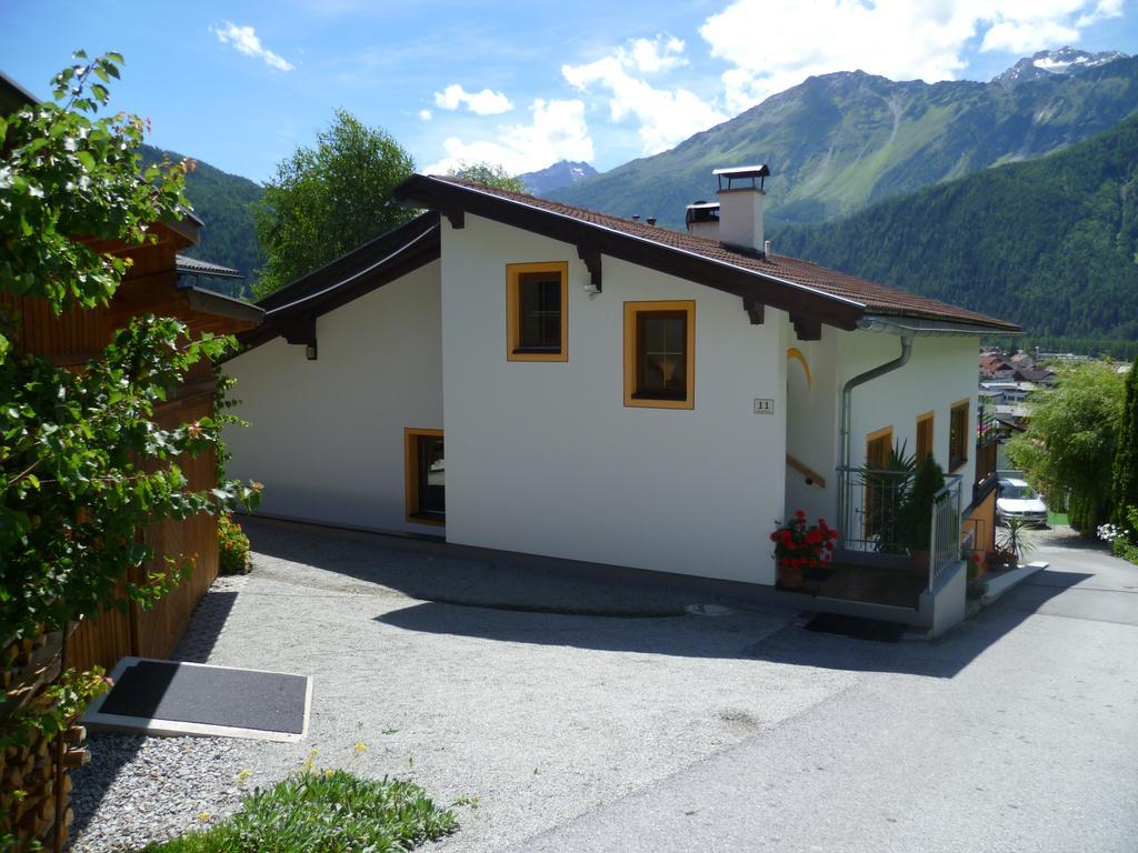 Ferienwohnung Haus Domenig Umhausen Exterior foto